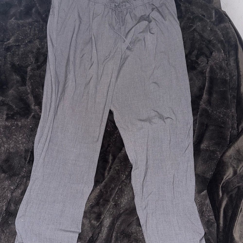 Women’s Gray Pants